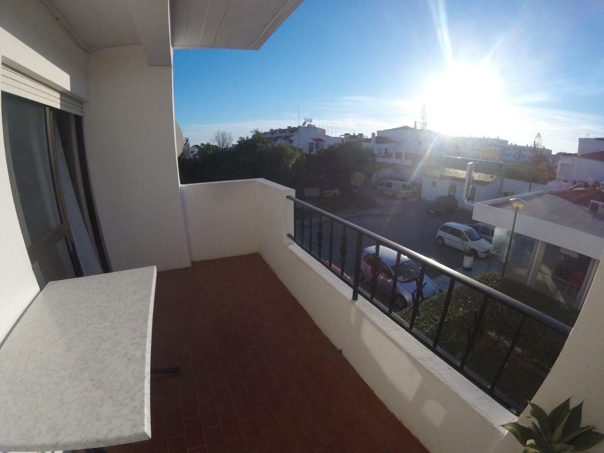 Apartamento A11 - 800M Da Praia Αλμπουφέιρα Εξωτερικό φωτογραφία